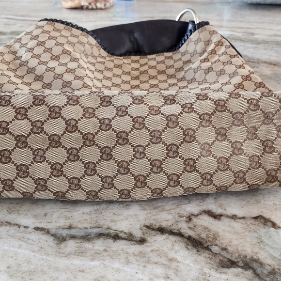 Gucci Horsebit Bag - Picture 5 of 6